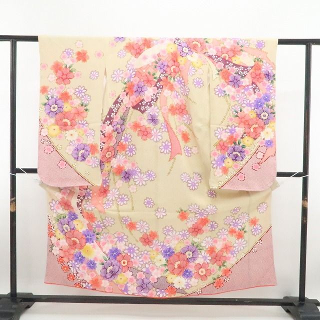 【新品・七五三/７歳/女の子】３点セット 着物 四つ身 襦袢 袋帯 ハーフ成人式 tomihisa”花いっぱいに包まれる晴れの日のときめき”9665