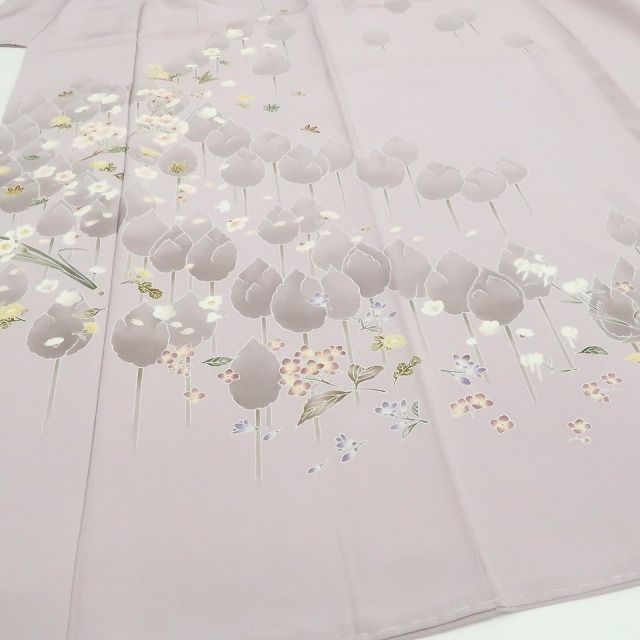 【新品・訪問着】桜 落款 着物 正絹 仕付け糸付 作家物 tomihisa”柔らかな彩りに宿るモダンな個性と気品”9669