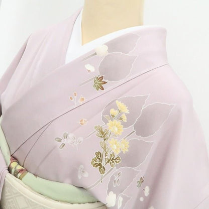 【新品・訪問着】桜 落款 着物 正絹 仕付け糸付 作家物 tomihisa”柔らかな彩りに宿るモダンな個性と気品”9669
