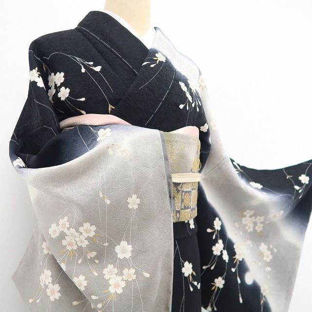 【美品・訪問着】鈴乃屋謹製 桜 モノトーン 落款 作家物 着物 仕付け糸付 希少トールサイズ tomihisa“花ふる夜に夢を描いて”9680
