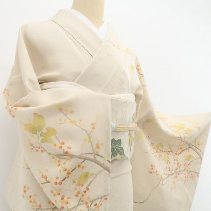 【新品・訪問着】秀美謹製 着物 正絹 仕付け糸付 tomihisa“季節の風に我が身を重ね香り映して想いを伝う”9682　