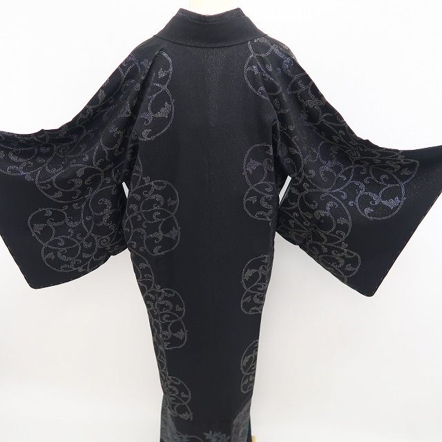 【新品・道中着】唐草 銀通し 着物 正絹 ロング丈 仕付け糸付 tomihisa“大人びていざ！貴女好みに気分を上げる！”9686