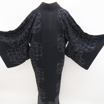 【新品・道中着】唐草 銀通し 着物 正絹 ロング丈 仕付け糸付 tomihisa“大人びていざ！貴女好みに気分を上げる！”9686