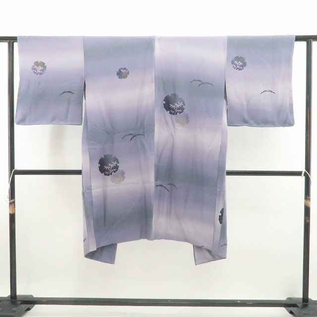 【新品・長羽織】雪輪 着物 正絹 ロング丈 仕付け糸付 tomihisa“今も昔も変わらぬ風情…忘れられない雪輪の記憶”9689