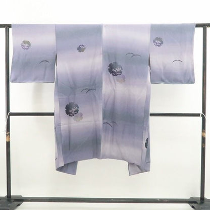 【新品・長羽織】雪輪 着物 正絹 ロング丈 仕付け糸付 tomihisa“今も昔も変わらぬ風情…忘れられない雪輪の記憶”9689