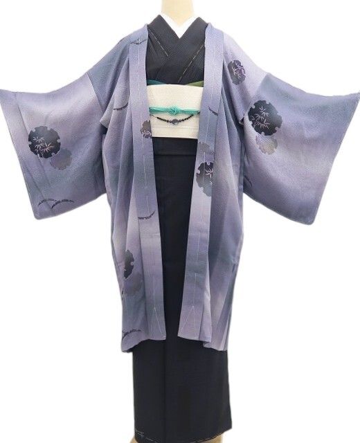 【新品・長羽織】雪輪 着物 正絹 ロング丈 仕付け糸付 tomihisa“今も昔も変わらぬ風情…忘れられない雪輪の記憶”9689