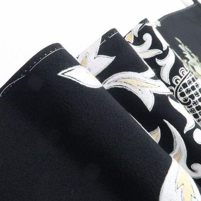 【新品・黒留袖】ますいわ屋謹製 優梛達也 落款 総刺繍 胡蝶蘭 比翼仕立て 着物正絹 仕付け糸付 tomihisa”晴れの日を祝福する胡蝶蘭”9698