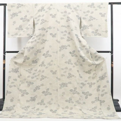 【新品・お召】BANKAN 着物 正絹 仕付け糸付 tomihisa”やさしく揺れる葉の穏やかさを纏って”9721