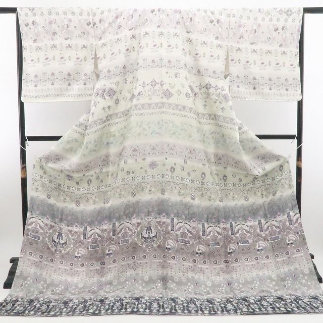 【新品・付下げ訪問着】更紗 花鳥 着物 正絹 仕付け糸付 トールサイズ tomihisa“視線を釘付け！更紗で叶う大人の魅力”9735