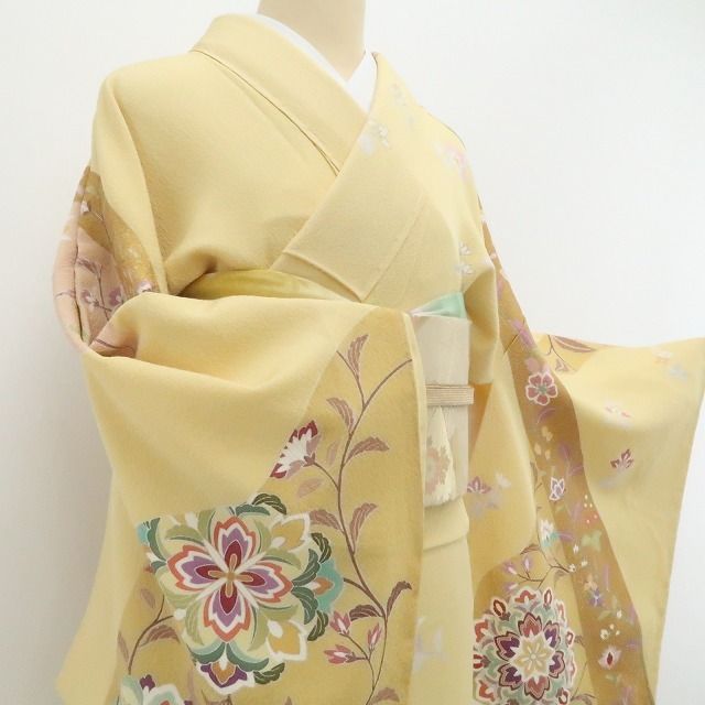 【新品・訪問着】大和貝紫 金駒刺繍 唐花 着物 正絹 仕付け糸付 tomihisa”穏やかに微笑む唐花の祝福”9754