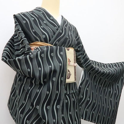 【中古】六花-RIKKA- 美品 正絹 トールサイズ お召 着物 A4238