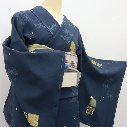 【新古品】六花-RIKKA- 新品 正絹 仕付け糸付 飛び柄 小紋 着物 A4486