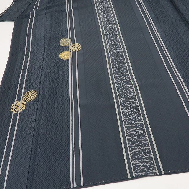 【中古】六花-RIKKA- 美品 正絹 縦縞 金糸刺_ ゆったりサイズ 付下げ 着物