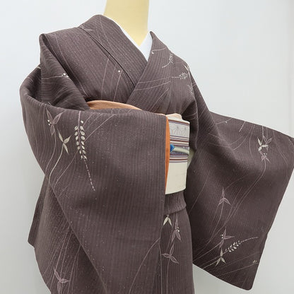 六花-RIKKA- 美品 正絹 作家物落款 チョコレートの匂いに誘われた、秋草たち♪ 紬 着物 A5955