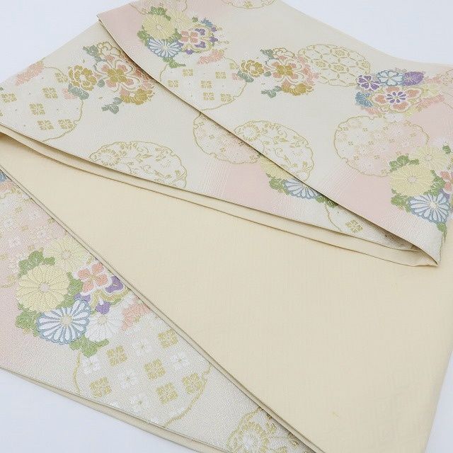 六花-RIKKA- 美品 正絹 雪輪花華文 刺繍 ふんわり花咲く、春色の上品華文♪ 袋帯 着物 A5992