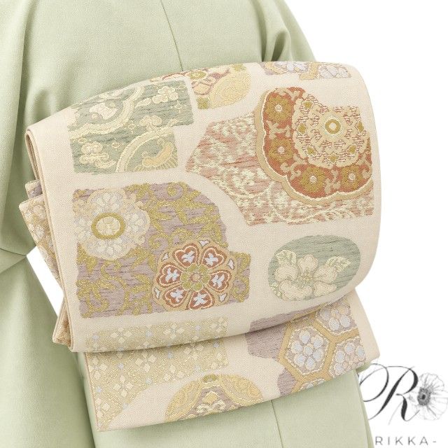 六花-RIKKA- 美品 正絹 刺繍 やさしい古典、刺繍で咲かせて♪ 袋帯 着物 A5994
