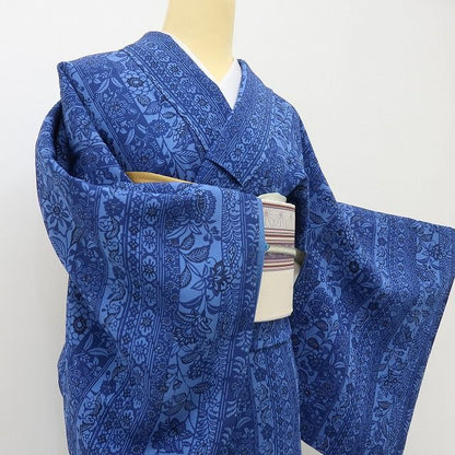 六花-RIKKA- 美品未着用 正絹 藍染 桔梗色に咲く、異国の風！ 小紋 着物 A6038