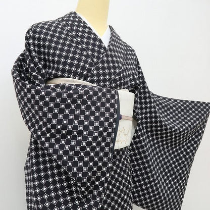 六花-RIKKA- 新品 正絹 仕付け糸付 遠目で市松、近寄ればデジタル☆ 小紋 着物 A6049