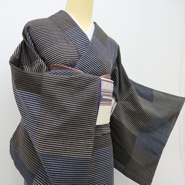 六花-RIKKA- 美品 正絹 大久保玄才落款 証紙付 色と縞が踊る、和モダン♪ トールサイズ 本場結城紬 着物 A6059