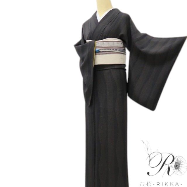 六花-RIKKA- 美品 正絹 染士 服部光擴 彫士 住田双光 落款 粋に着るなら、やっぱりコレ！な一枚♪ 江戸小紋 着物 A6089