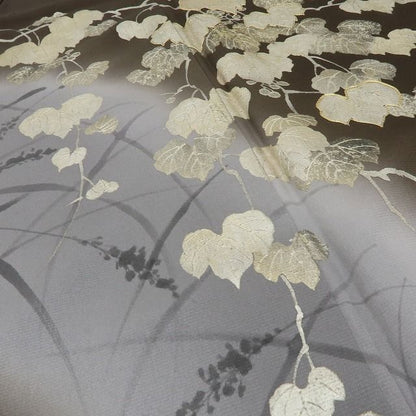 六花-RIKKA- 美品未着用 正絹 作家物落款 この蔦、ただものじゃない! 金駒刺繡 金彩 蔦 訪問着 着物 A6105