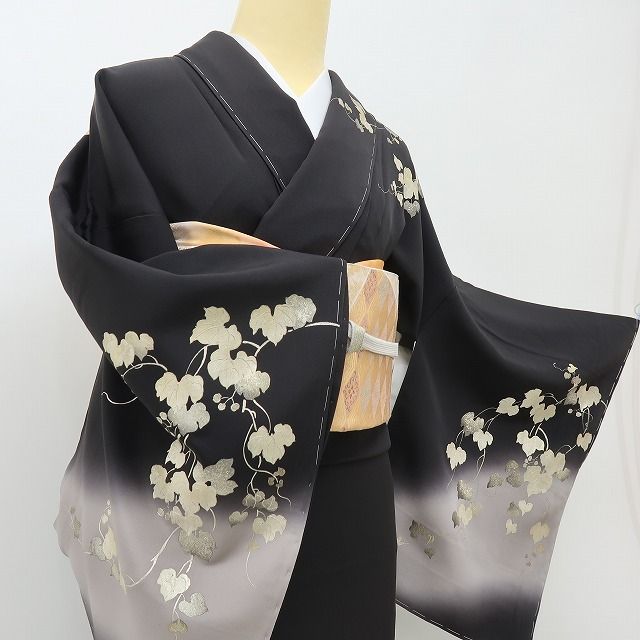 六花-RIKKA- 新品 正絹 金駒刺繡 金彩 蔦 仕付け糸付 ブラックに咲く、金の余韻☆ 訪問着 着物 A6106