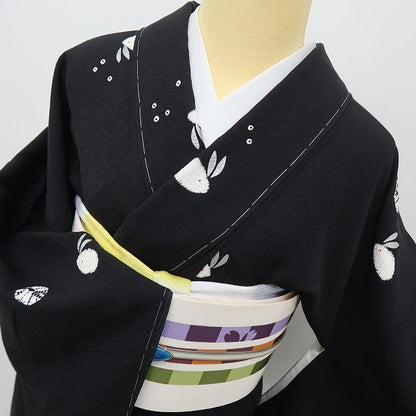 六花-RIKKA- 新品 正絹 ゆきうさぎ トールサイズ クールなブラックに、ふわりと恋する雪うさぎ♪ 仕付け糸付 小紋 着物 A6114