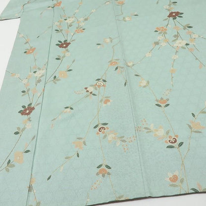 六花-RIKKA- 新品 正絹 椿 梅 橘 仕付け糸付 春のときめきをまとう、花咲くスプレイグリーン♪ 小紋 着物 A6118