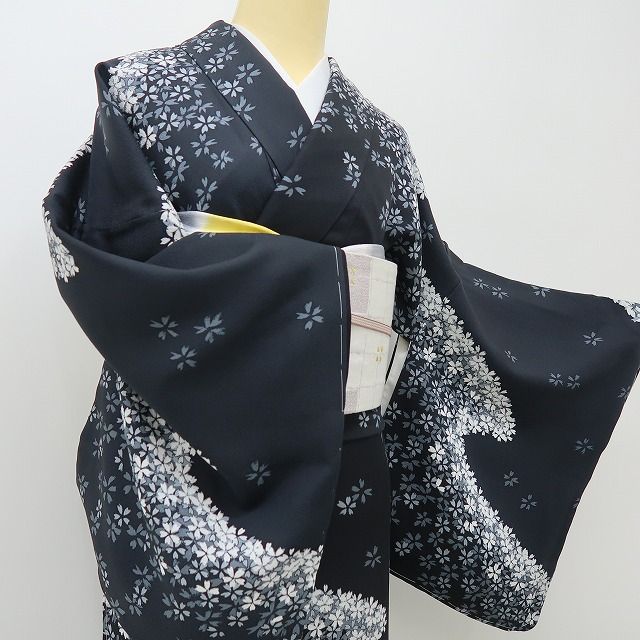 六花-RIKKA- 美品 正絹 桜 トールサイズ モノトーンの桜美人！ 付下げ 着物 A6133