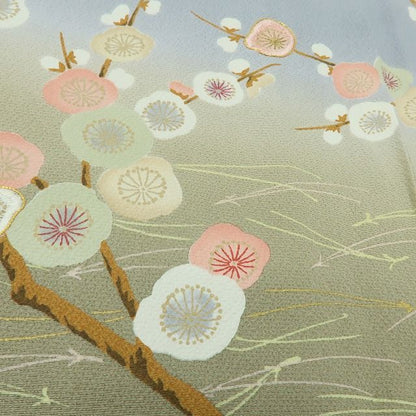 六花-RIKKA- 美品 正絹 花井幸子落款 刺繍 梅や桜、枝垂れ柳、春の庭園の主役になる！ 訪問着 着物 A6141