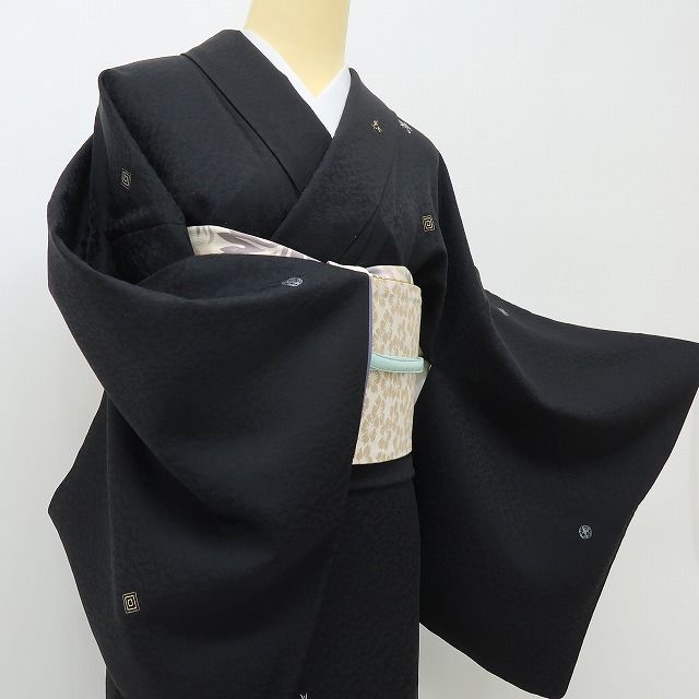 六花-RIKKA- 美品 正絹 金彩友禅 和田光正 丹後ちりめん 歌舞伎 隈取 まとう！歌舞伎の舞台♪ 小紋 着物 A6145
