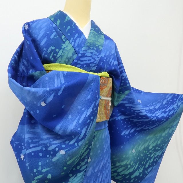 六花-RIKKA- 美品 正絹 (株)一蔵謹製 希少トールサイズ 光と水が駆けめぐる、ウルトラマリンブルーの奇跡☆ 小紋 着物 A6148