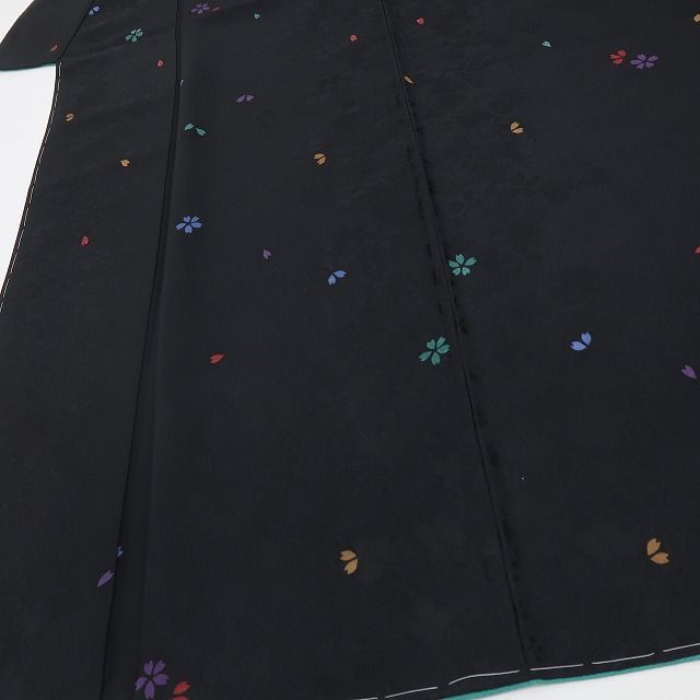 六花-RIKKA- 新品 正絹 アトリエ聖jin苑 児島廣和落款 桜 ニャァな遊び心を秘めた、桜物語♪ 仕付け糸付 小紋 着物 A6165