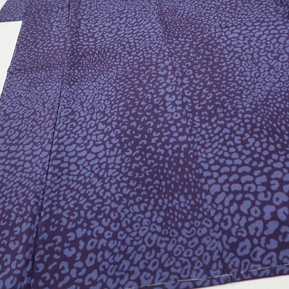 六花-RIKKA- 新品 正絹 トール・ゆったりサイズ 絶妙な裏切りが魅力の深紫色! 仕付け糸付 小紋 着物 A6166