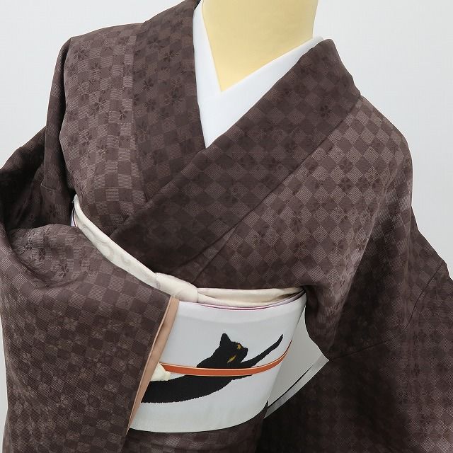 六花-RIKKA- 美品 正絹 市松 桜 そっと、そ〜っと忍ぶ、隠れ桜の遊び心! 小紋 着物 A6170