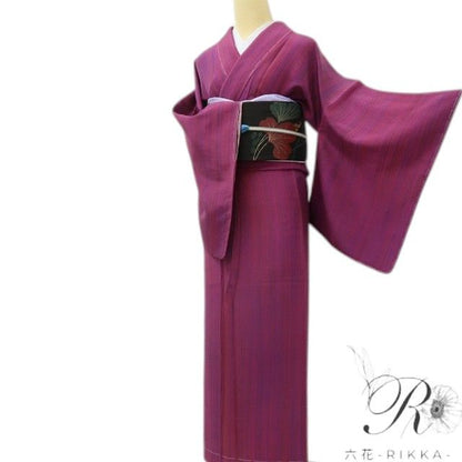六花-RIKKA- 新品 正絹 仕付け糸付 マゼンタ×シクラメンピンク×縦縞で、今日の私に恋をする！ 紬 着物 A6177