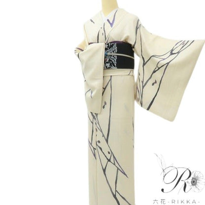 六花-RIKKA- 美品 正絹 トールサイズ アイボリーに咲く、紫の余韻。まとう、自然のアート♪ 小紋 着物 A6192