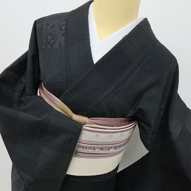 六花-RIKKA- 美品 正絹 証紙付 トールサイズ おしゃれ市松に桜! 本場真綿結城紬 着物 A6196