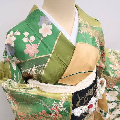 【中古】まめ藤 ｍ1919 正絹 金駒刺繍 菊 梅 トールサイズ 成人式 手縫い仕立て 振袖単品