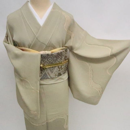まめ藤 ｍ2177＊正絹 縫い一つ紋 金駒刺  玩具 手縫い仕立て 訪問着