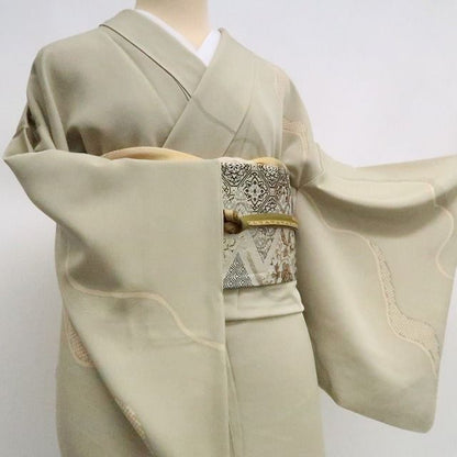 まめ藤 ｍ2177＊正絹 縫い一つ紋 金駒刺  玩具 手縫い仕立て 訪問着