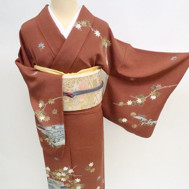 まめ藤 ｍ2187＊正絹 作家物落款 洒落紋 紅葉 松 手縫い仕立て 訪問着