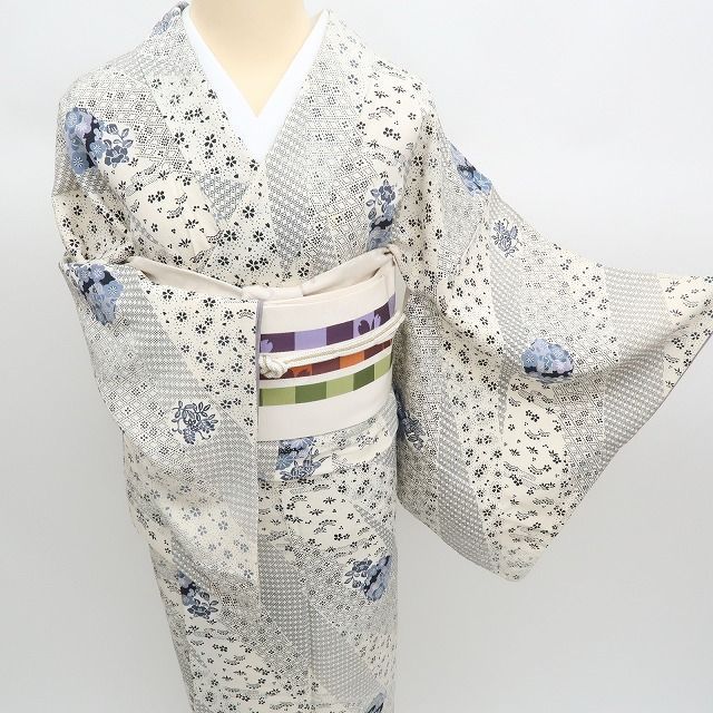 まめ藤 ｍ2352＊正絹 菖蒲 椿 菊 桜 手縫い仕立て 小紋