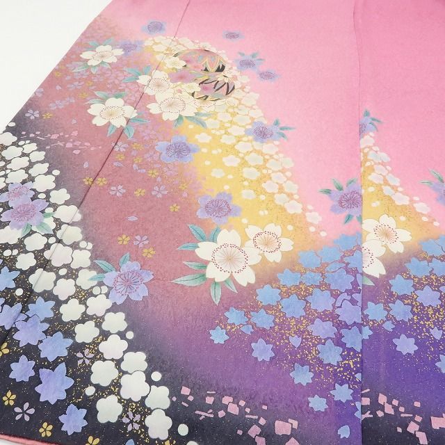 【中古】まめ藤 ｍ582 美品 トール・ワイドサイズ 銀通し 笹べり付き 絞り 桜 毬 手縫い仕立て 振袖単品