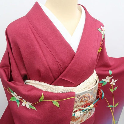 【中古】まめ藤 ｍ623 美品 正絹 着物 成人式 手縫い仕立て 振袖単品