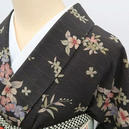 【中古】まめ藤 ｍ736 美品 洗える着物 桜 小紋