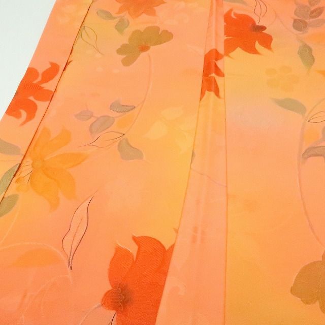 【中古】百華 Y4228 美品 正絹 羽織紐付 手縫い仕立て 唐花 羽織