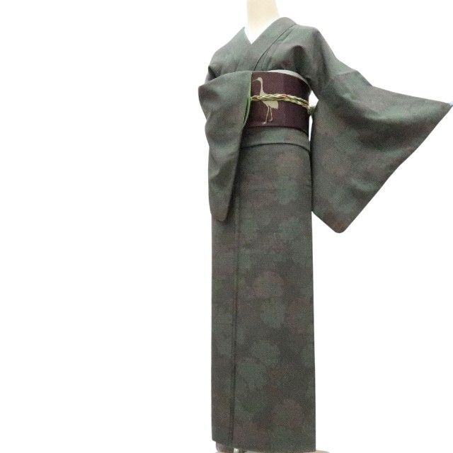 【中古】百華 Y4232 美品 はたおり娘 証紙付 手縫い仕立て 正絹 雪輪 結城紬 着物 単品