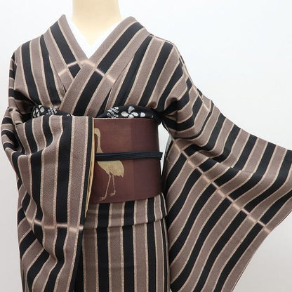 【中古】百華 Y4463 美品 正絹 手縫い仕立て 縦縞 小紋 着物 単品