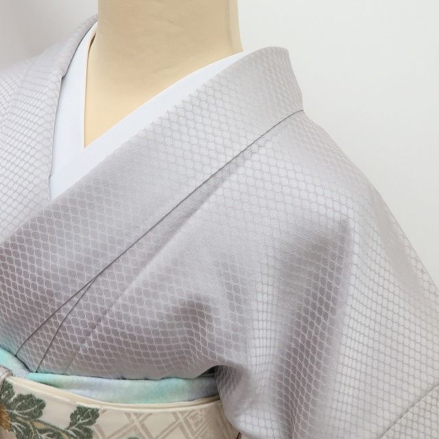 【中古】百華 Y4570 未着用 刺繍 几帳文 染め三つ紋 手縫い仕立て 仕付け糸付 正絹 色留袖 着物 単品